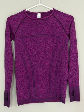 ⭐️Like New⭐️Ivivva: Girls Long Sleeve Shirt-Size 14 (ptp approx 15in)